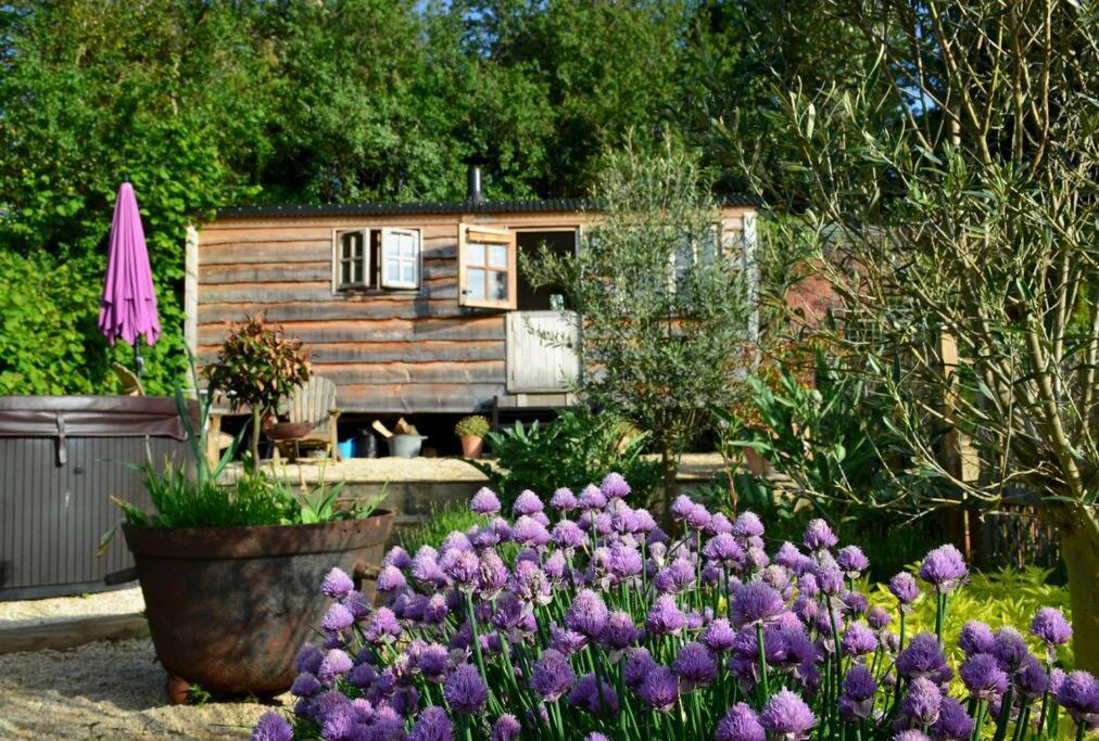 Luxury, Rural Shepherds Hut With Hot Tub Nr Bath Bristol Zewnętrze zdjęcie