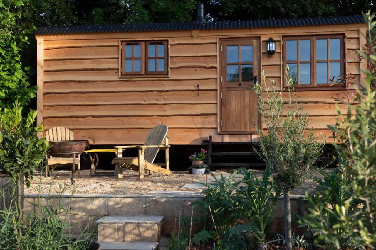 Luxury, Rural Shepherds Hut With Hot Tub Nr Bath Bristol Zewnętrze zdjęcie